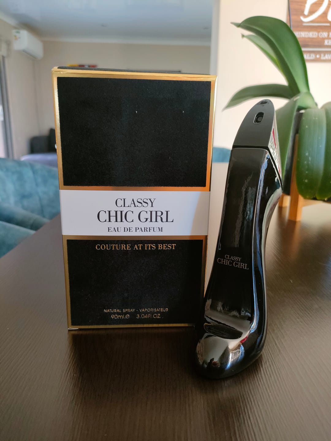 Customer photo review of CLASSY CHIC GIRL