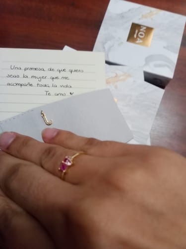Customer photo review of ANILLO CRUX BAÑO DE ORO