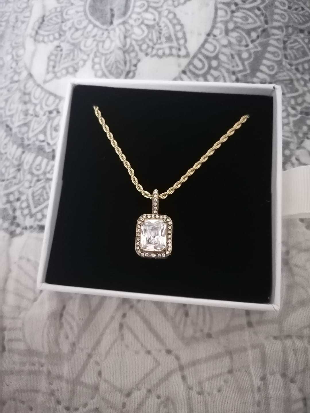 Customer photo review of Everlasting Elegance Kette