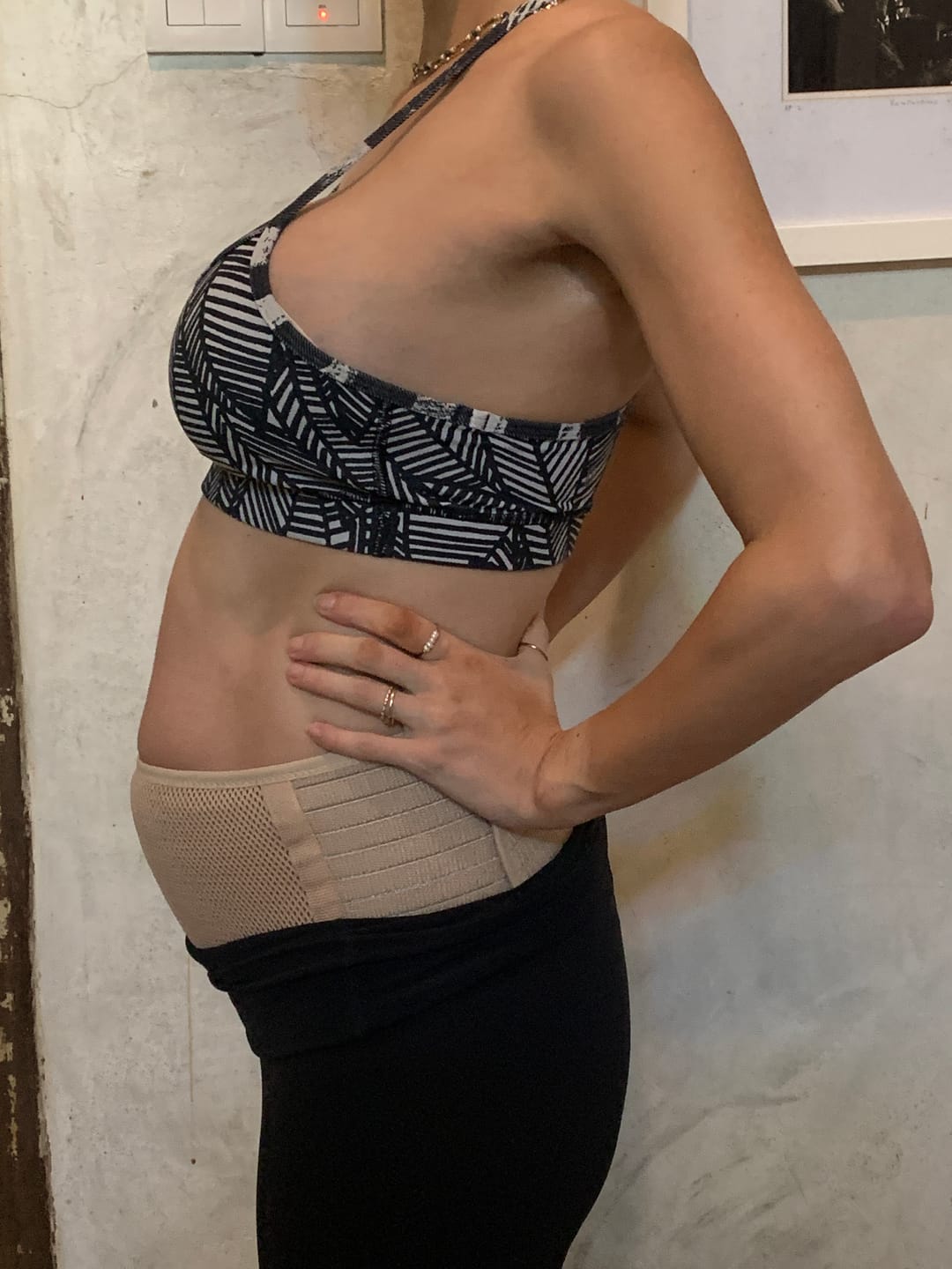 Customer photo review of Pregnancy Support Belt