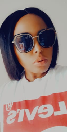 Customer photo review of Brazilian Middle Part Wig - Straight - 8"