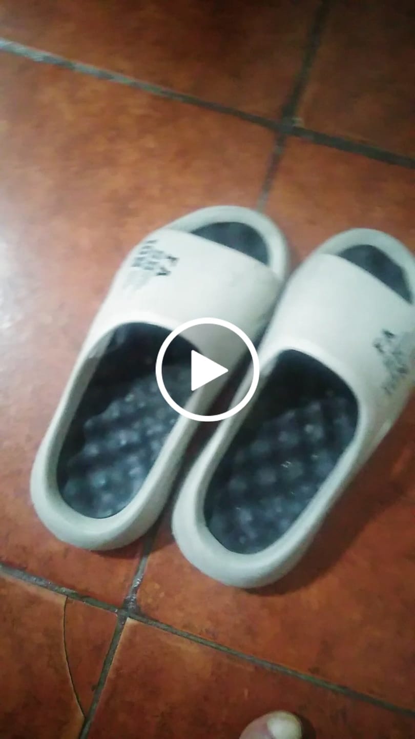 Customer video review of Chinelas Riviera en Espuma con Masajeador