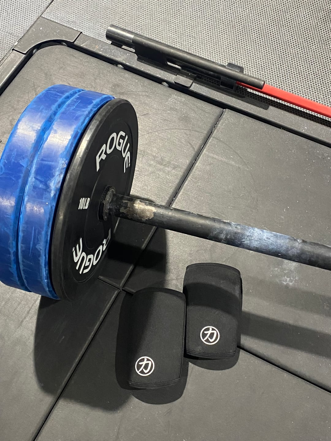 Customer photo review of Strength Shop 7mm Inferno Elbow Sleeves
