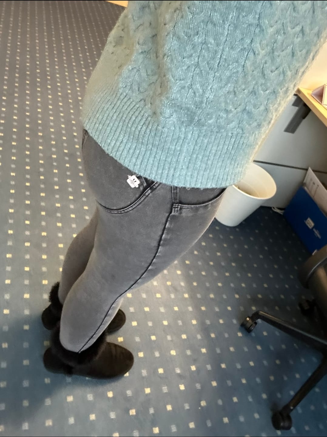 Customer photo review of MW+ Zipper Jeggings Grau