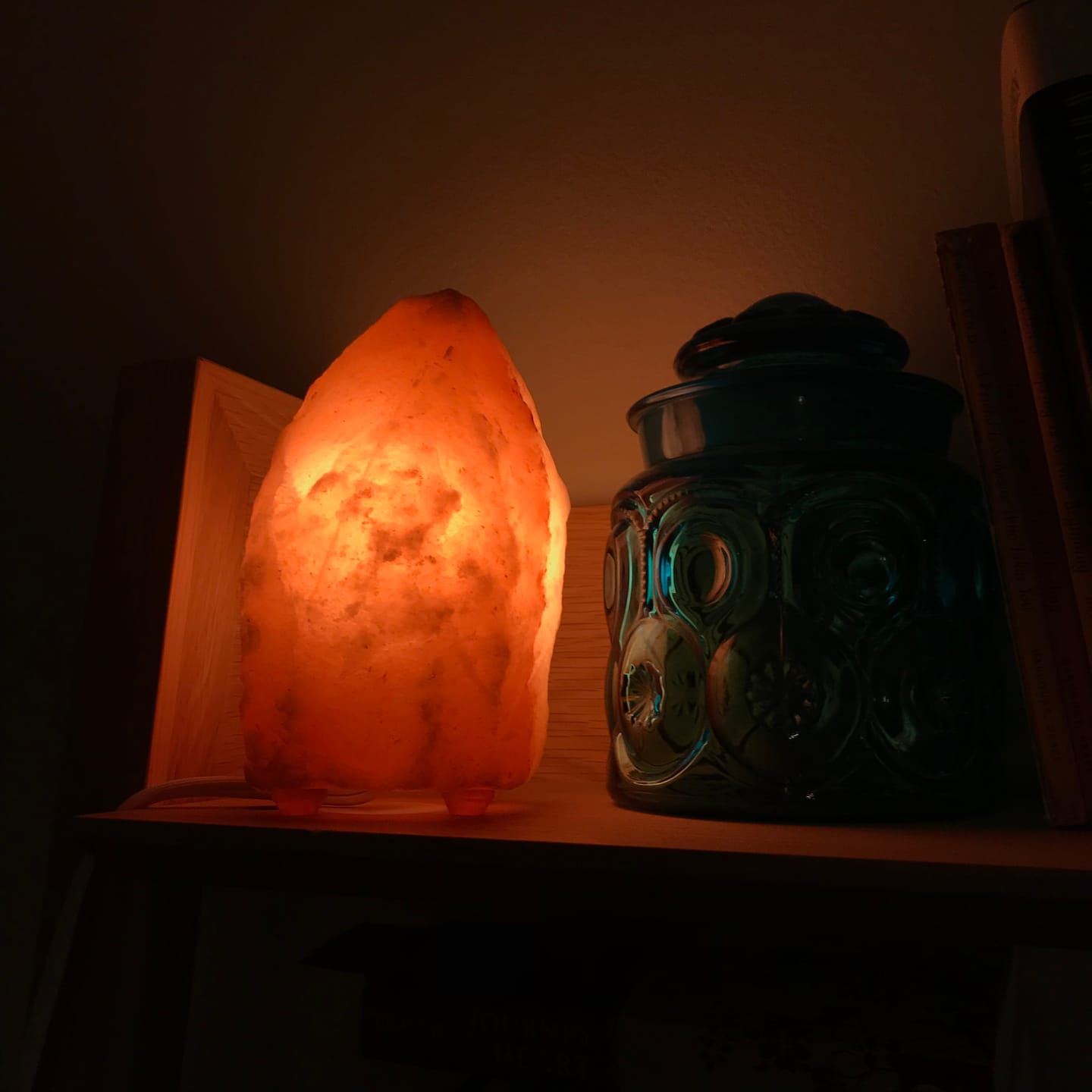Customer photo review of Replacement Bulb for Himalayan Salt Lamps (15 Watt)