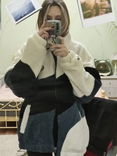 Customer photo review of Deluxor x Fuzzy Retro Fleece Jacket
