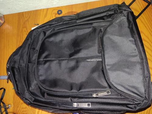 Customer photo review of Mochila Bast Laptop 15.6" Cool Capital Negro