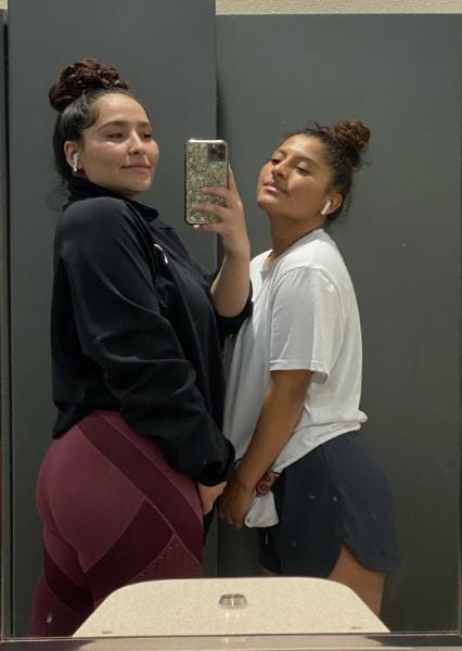 Customer photo review of Chloe™ - Anti-Cellulite Leggings