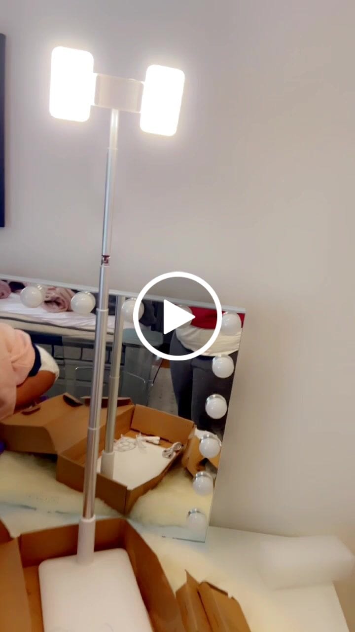 Customer video review of FlexiStand®