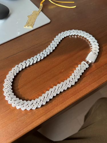Customer photo review of S925 Baguette Moissanite Diamond Cuban Link Chain in White Gold - 16mm