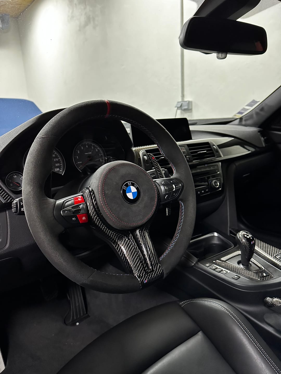 Customer photo review of BMW Custom F-Serie Airbag