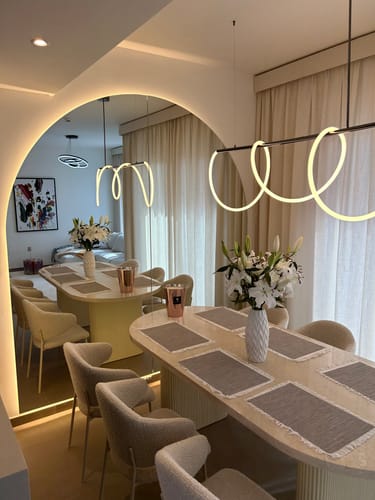Customer photo review of XL Frameless Arch Mirror with LED (270x240 CM)