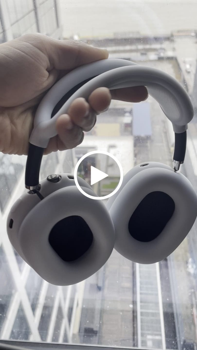 Customer video review of Silicone Combo Kit Case for Apple AirPods Max Headphones - White