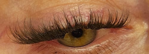 Customer photo review of Fluffy Russian DIY Lash Extensions