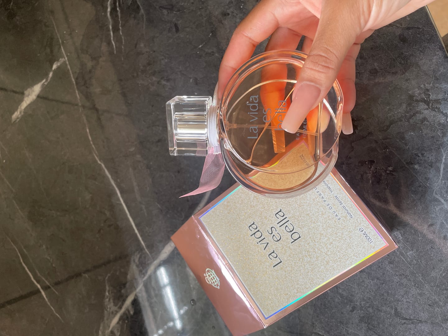 Customer photo review of LA VIDA ES BELLA