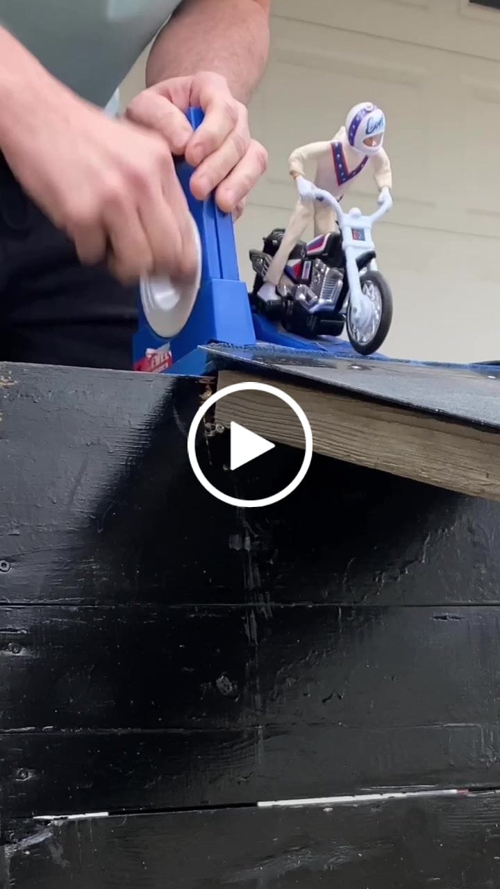 Customer video review of Evel Knievel Stunt Cycle - Trail Bike Edition / Black
