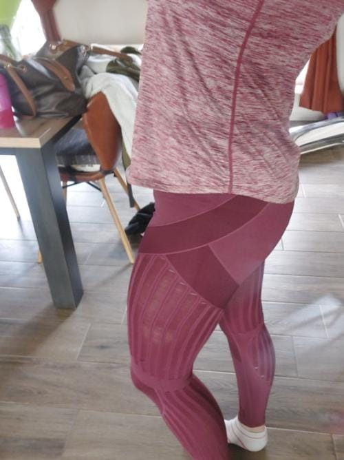 Customer photo review of Chloe™ - Anti-Cellulite Leggings