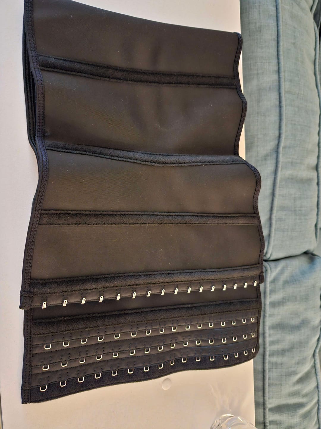 Customer photo review of KWhite Waist Trainer
