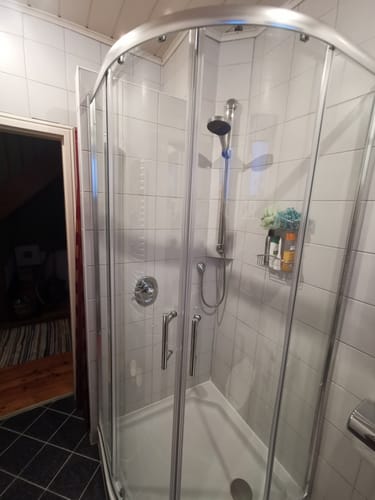 Customer photo review of SONNI Duschkabine Runddusche Schiebetür ESG Nano Glas 80/90cm Höhe 185/195cm Radius 55cm