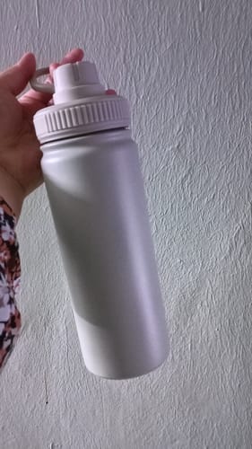 Najat F. review of Solid Ace Bottle Medium image 1 out of 1