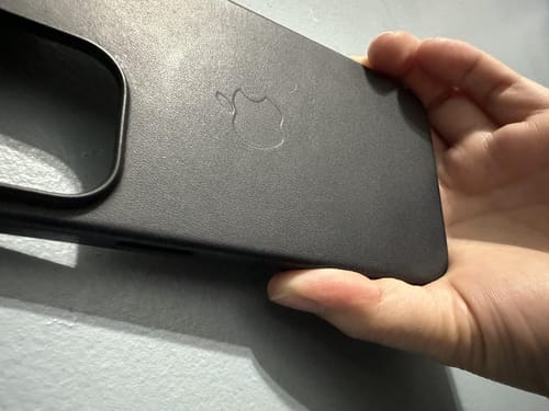 Customer photo review of iPhone 14 Leather Case with MagSafe