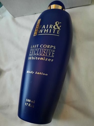 Customer photo review of Fair and White Exclusive Whitenizer Body Lotion 500 ml / 16.90 fl oz