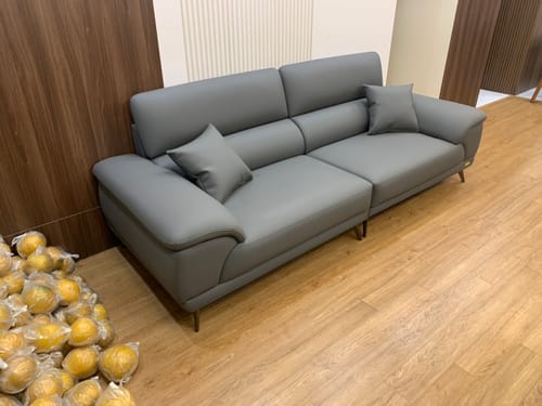 Customer photo review of BERNI - Sofa văng da 2 chỗ tựa liền