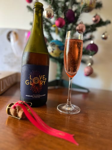 Customer photo review of Mixed Sparkling Wine Case