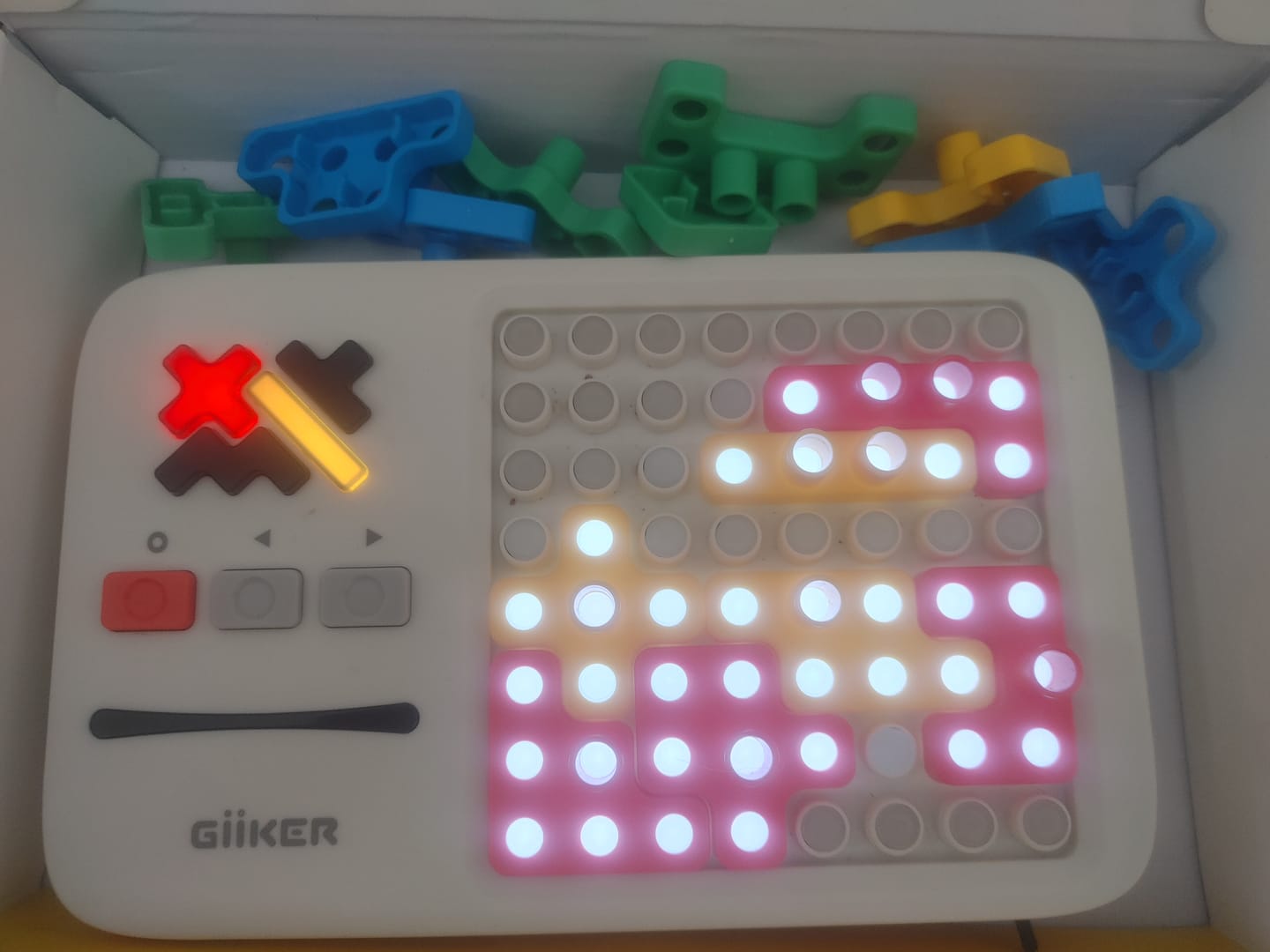 Customer photo review of GiiKER Super Blocks Puzzle Games