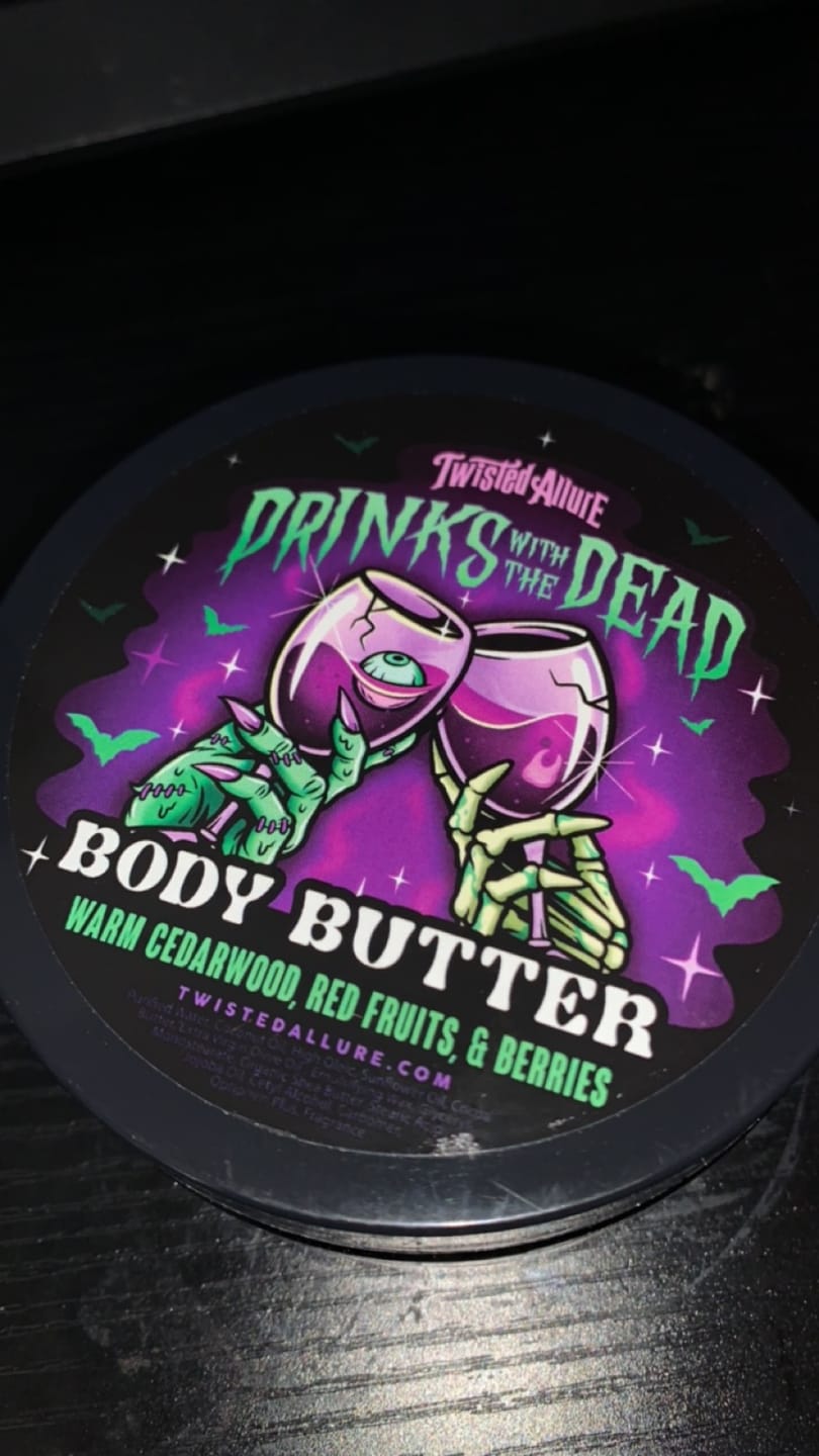 Customer photo review of Drinks with the Dead body butter (Cedarwood, red fruits & berries)