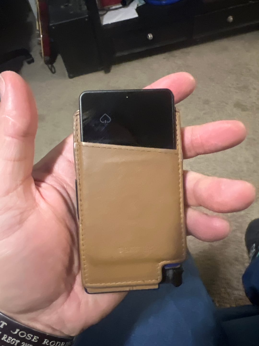 Customer photo review of AceCard - Apple Find My