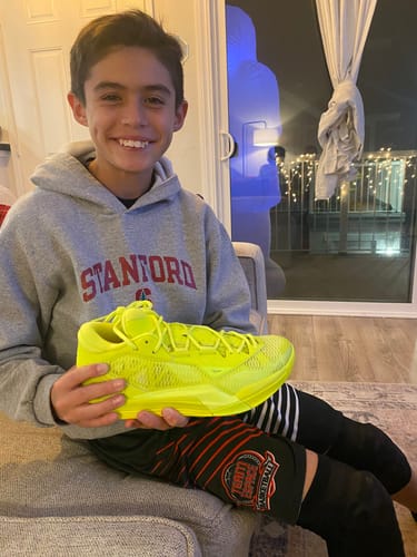 Customer photo review of Game1 Apple