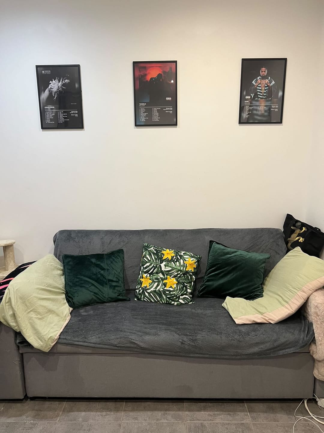 Customer photo review of Mwaka Moon Kalash Poster