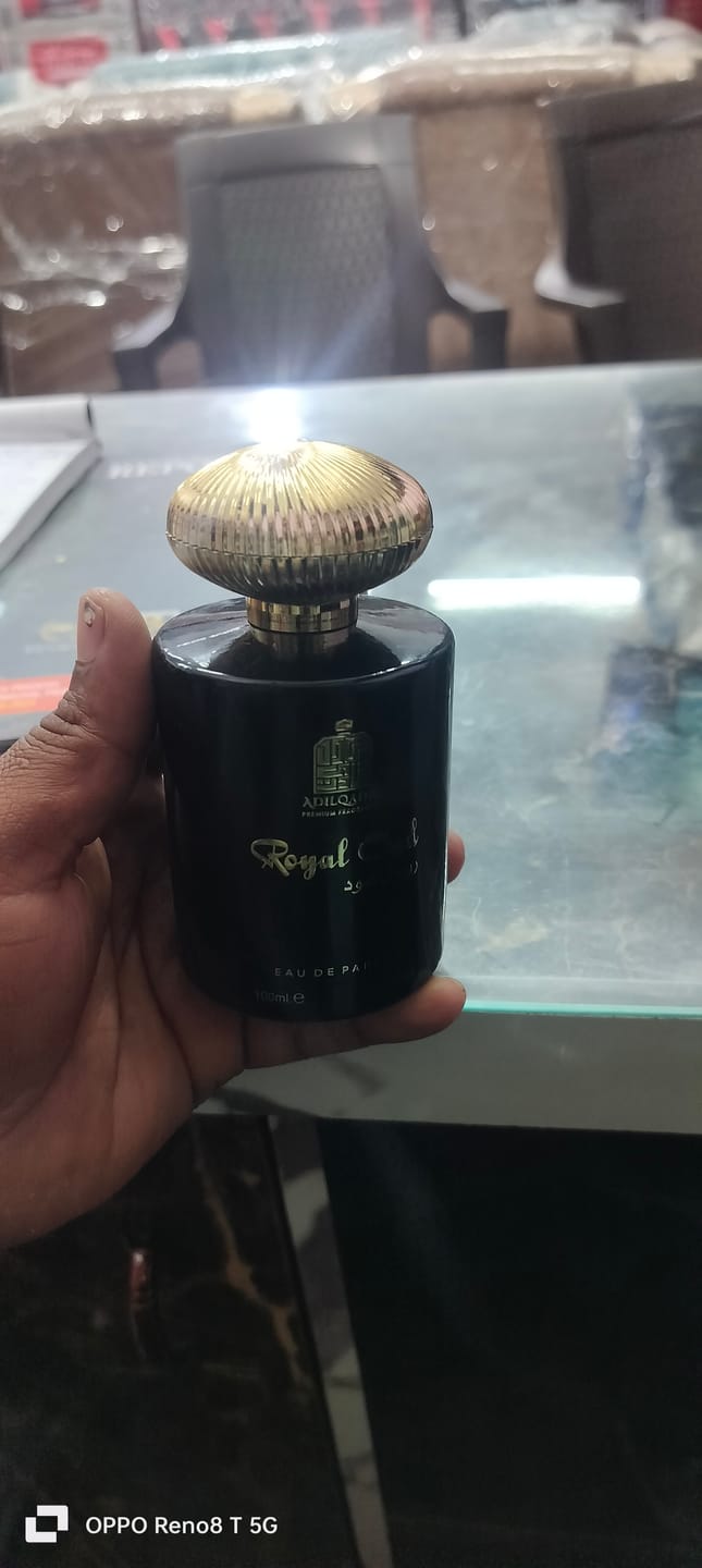 Customer photo review of Royal Oudh Luxury Eau De Perfume Spray 100 ml