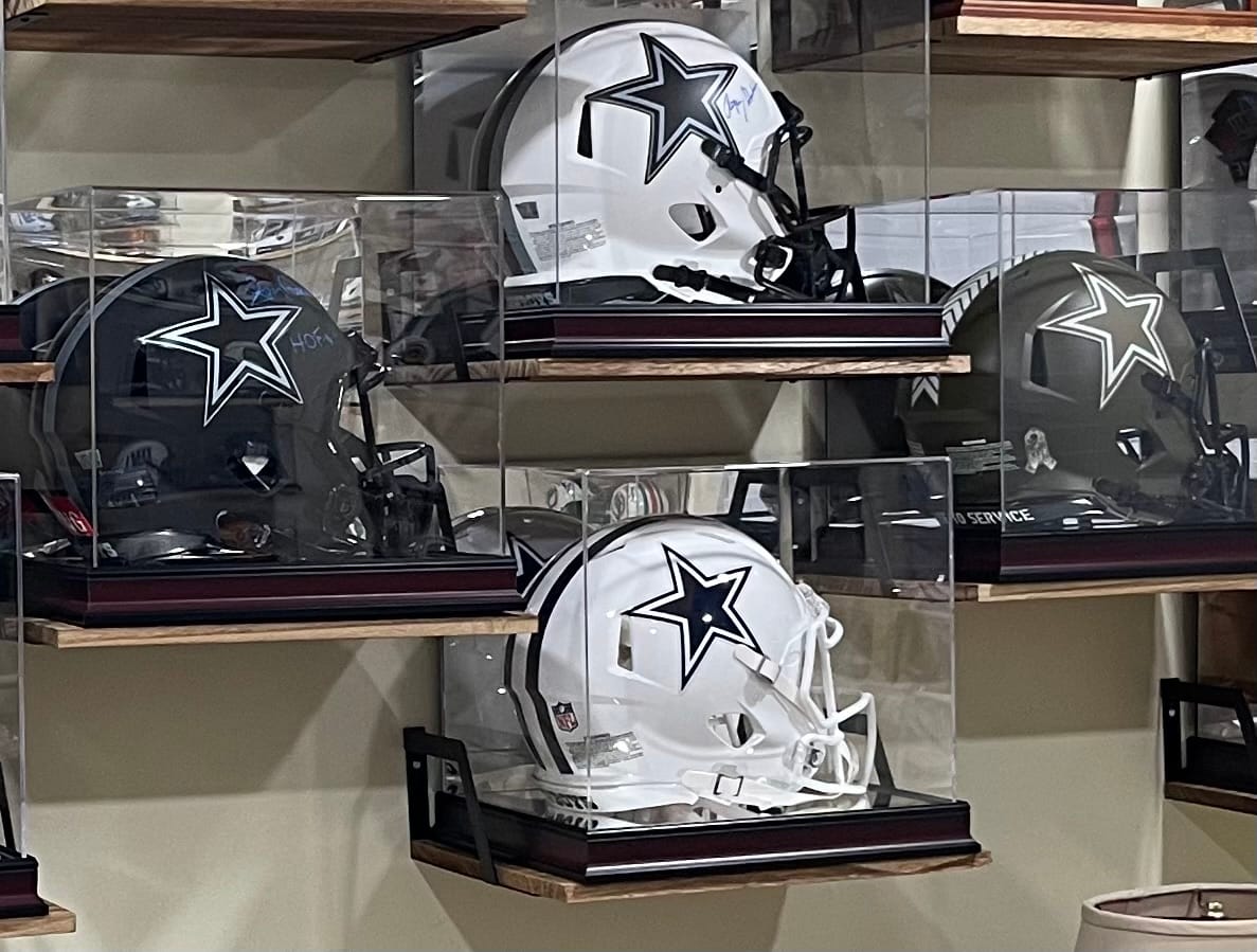 Customer photo review of Dallas Cowboys White Alternate Speed Authentic Football Helmet