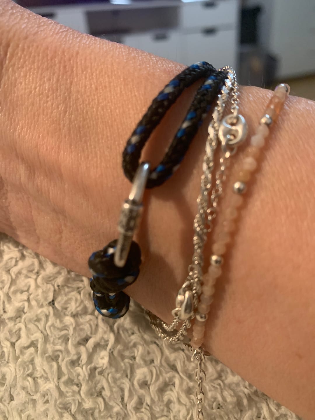 Customer photo review of BERGMENSCH® Karabiner Armband 925 Sterling Silber