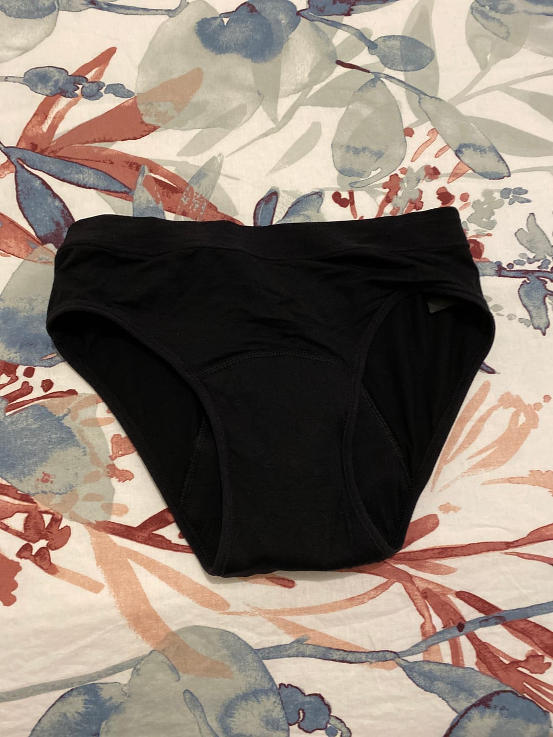 Customer photo review of Culotte Menstruelle Léa