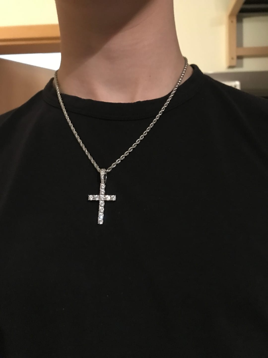 Customer photo review of CROSS PIECE PENDANT. - WHITE GOLD