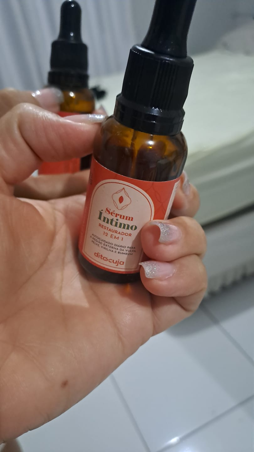 Customer photo review of Sérum Íntimo Regenerador 12 em 1