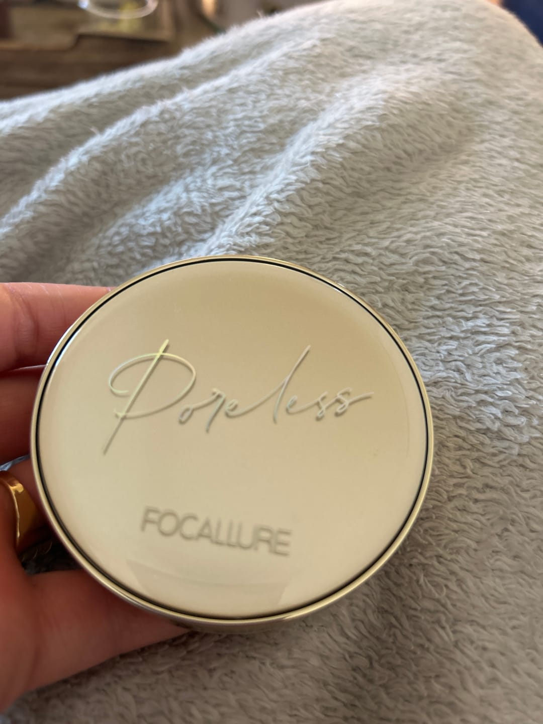 Customer photo review of Matte Air Cushion Foundation