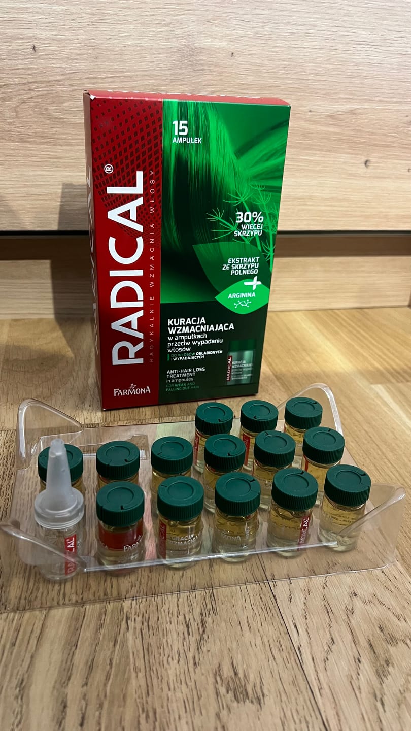 Customer photo review of Ампули за стимулиране на растежа на косата без отмиване Farmona Radical