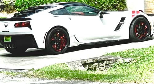 Customer photo review of CUSTOM 2 PIECE FORGED WHEELS: RV-DS016
