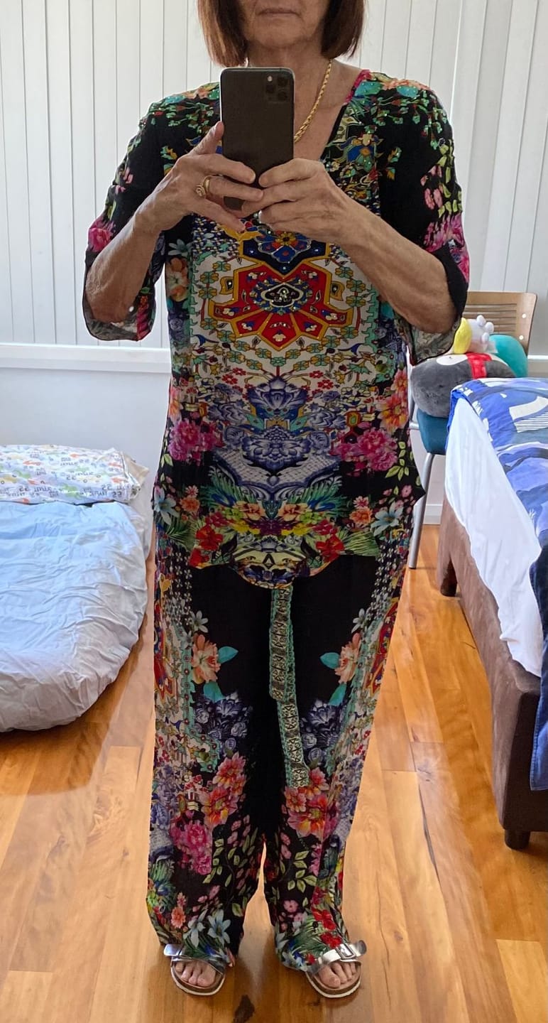 Customer photo review of EDEN - KAFTAN TOP (Shorter Style)