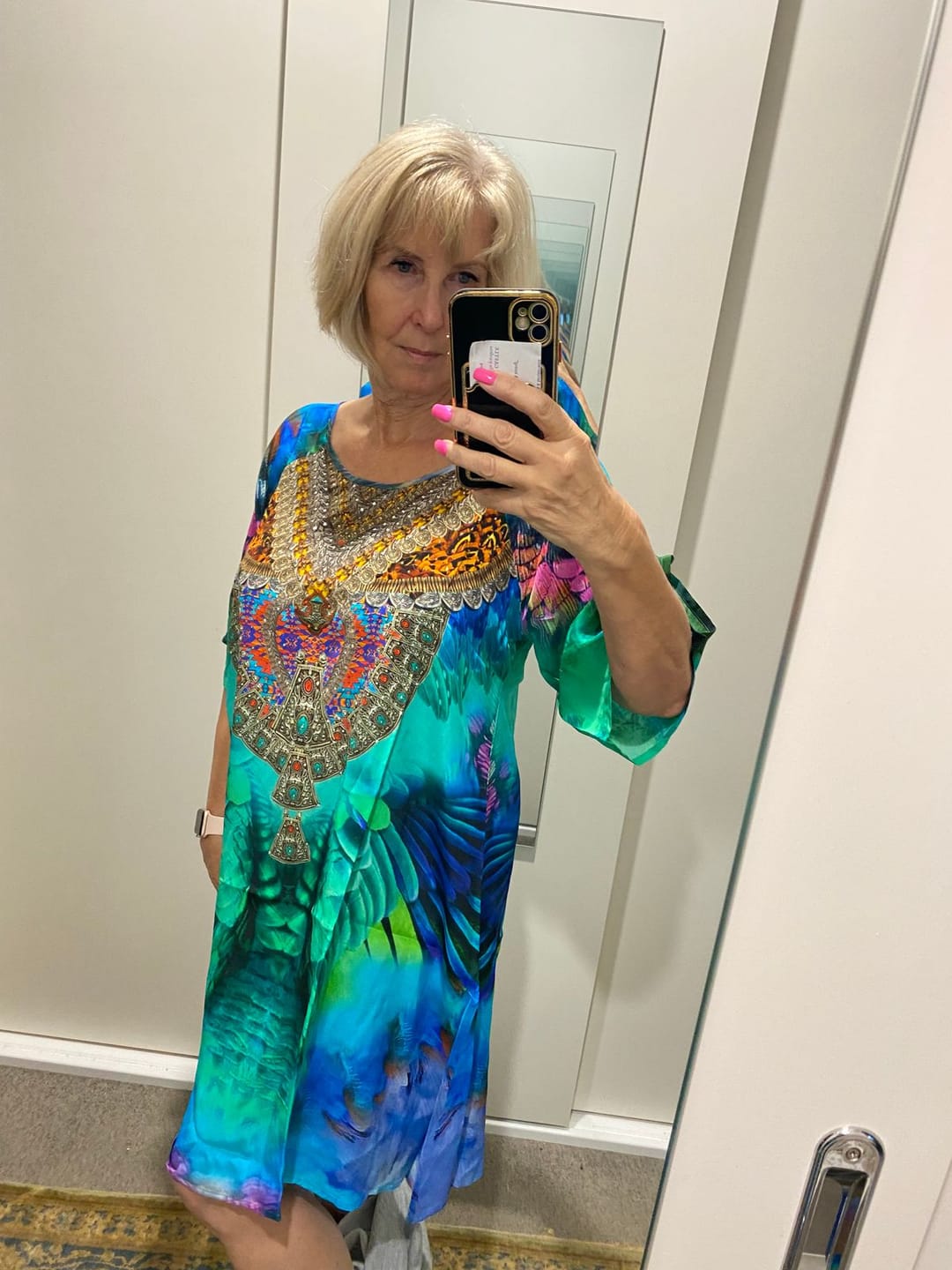 Customer photo review of EMERALD STONE - SLIT SLEEVE DRESS