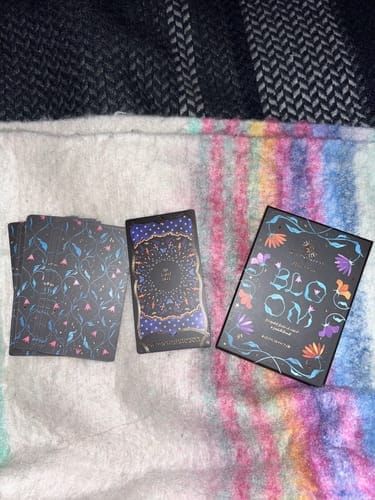 Customer photo review of Bloom Oracle Deck