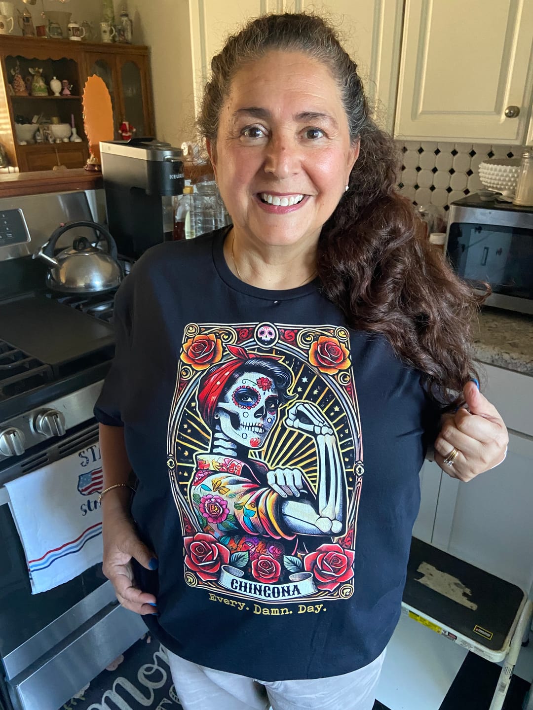 Customer photo review of Chingona Every Damn Day Loteria T-Shirt
