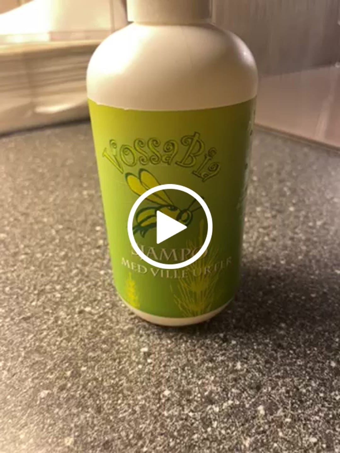 Customer video review of Reisesett (urtesjampo og skogsåpe á 25ml)
