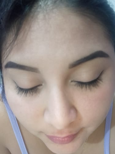 Customer photo review of Suero para pestañas y cejas