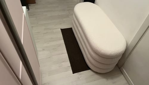 Customer photo review of Banc avec rangement en bouclettes blanches