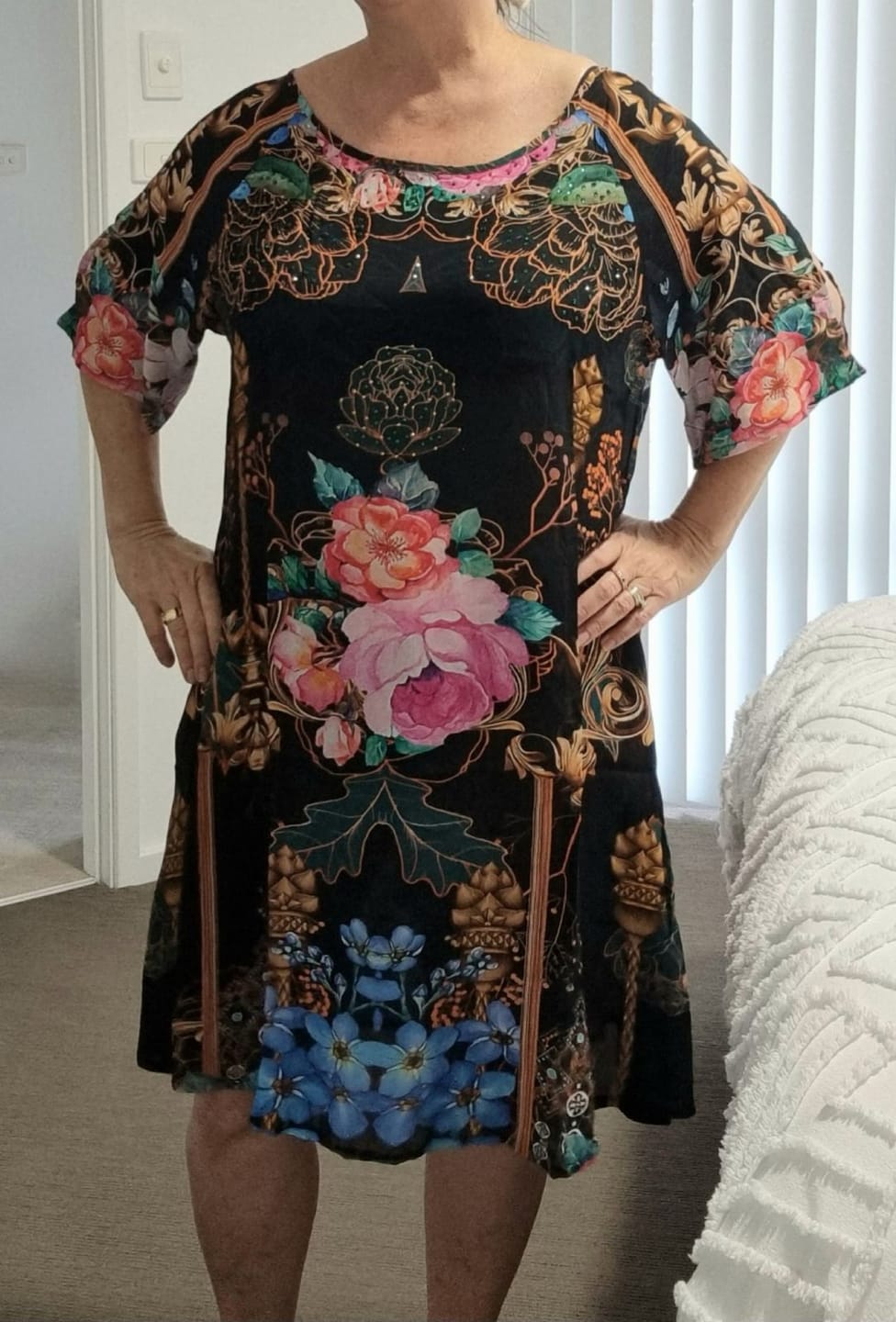 Customer photo review of MIRAMARA GARDENS - SLIT SLEEVE DRESS